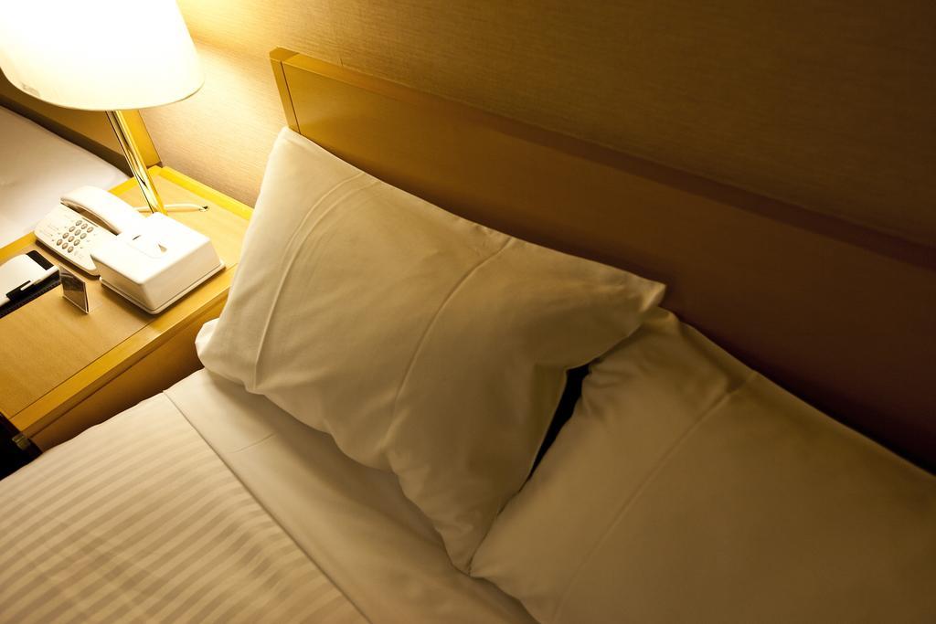 Sotetsu Fresa Inn Tokyo Tamachi Szoba fotó